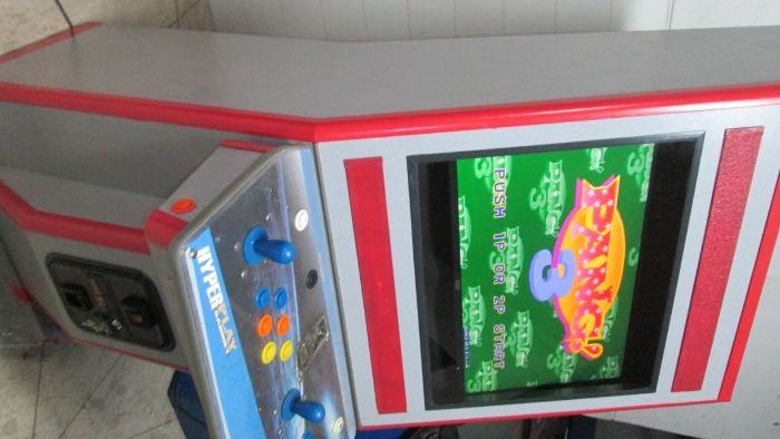 Máquina jogos original como nova com 2600 jogos
