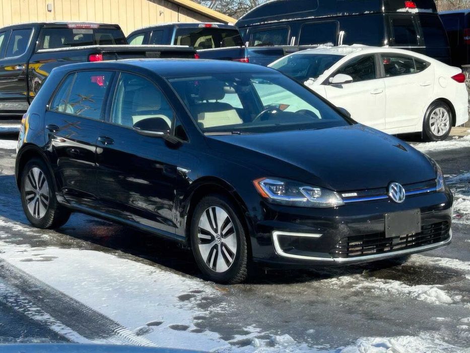 Volkswagen e-Golf SEL Premium      2018