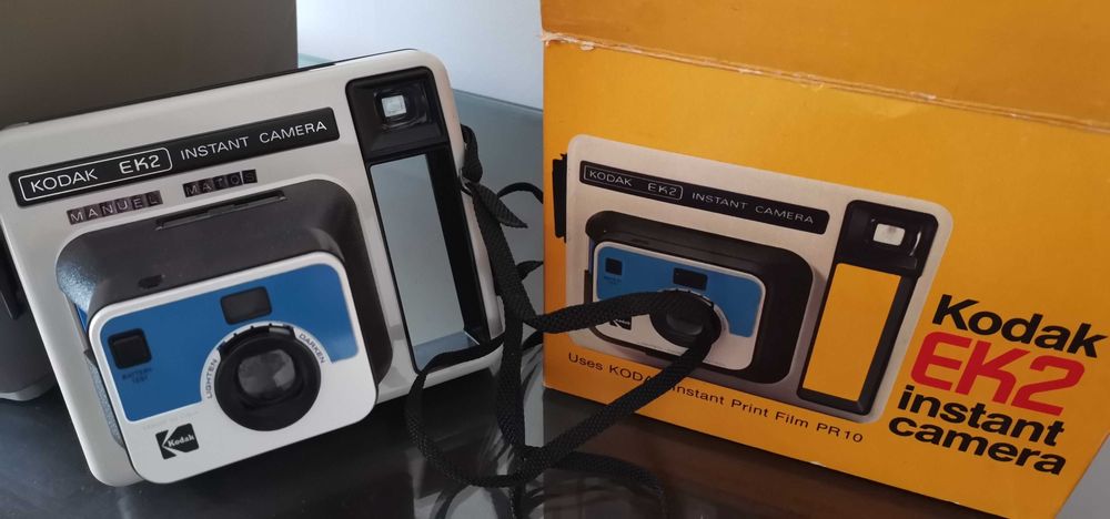 Máquina fotográfica instantânea Kodak EK2