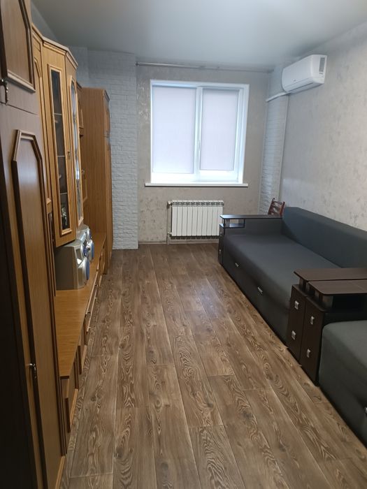 Продаж квартири під ключ в новому будинку .