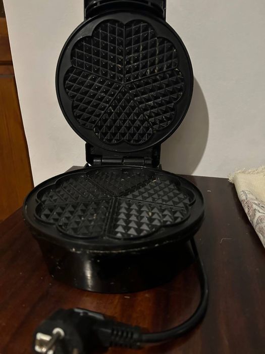 Вафельниця Львів