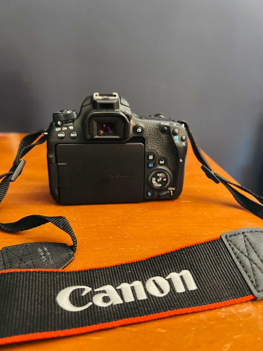 KIT COMPLETO Canon 77D+18–135mm+Mochila+Baterias+Cartão+Filtro ND