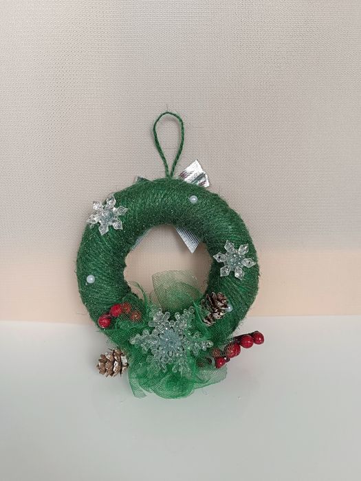 Вінок новорічний на двері