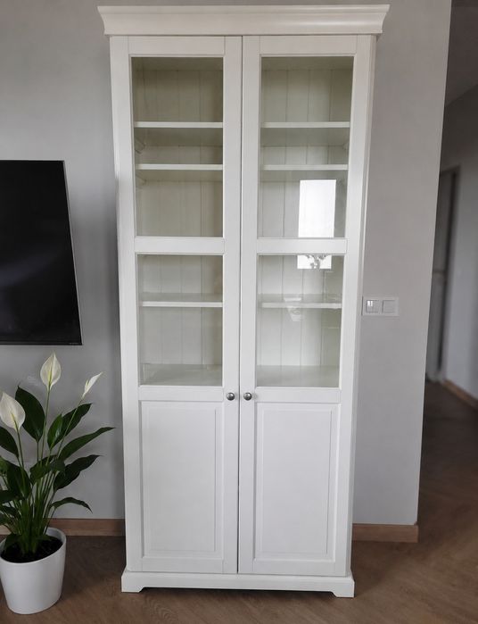 Witryna ikea Liatrop