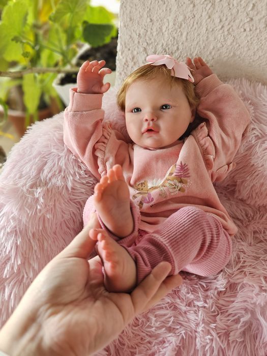 Bebé Reborn original para colecionador com certificado boneca