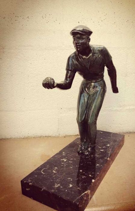 Escultura Art Déco J Rubens petanca