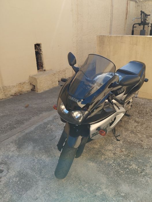 Troco thunderace 1000 ano 2000