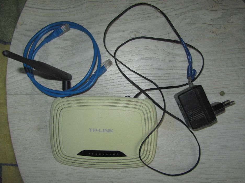 Маршрутизатор TP-LINK TL-WR741ND