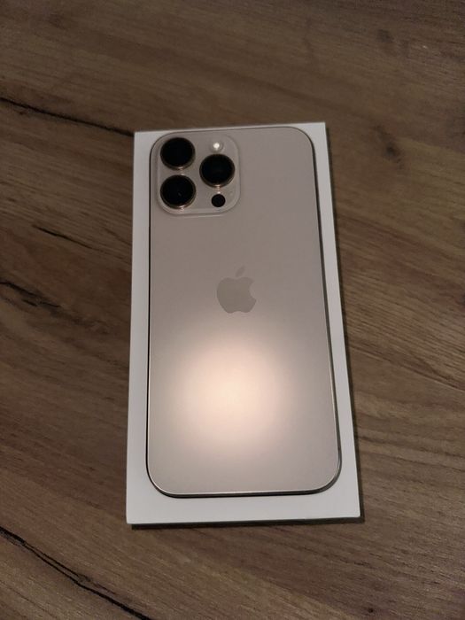 iPhone 16pro max 256GB pustynny tytan