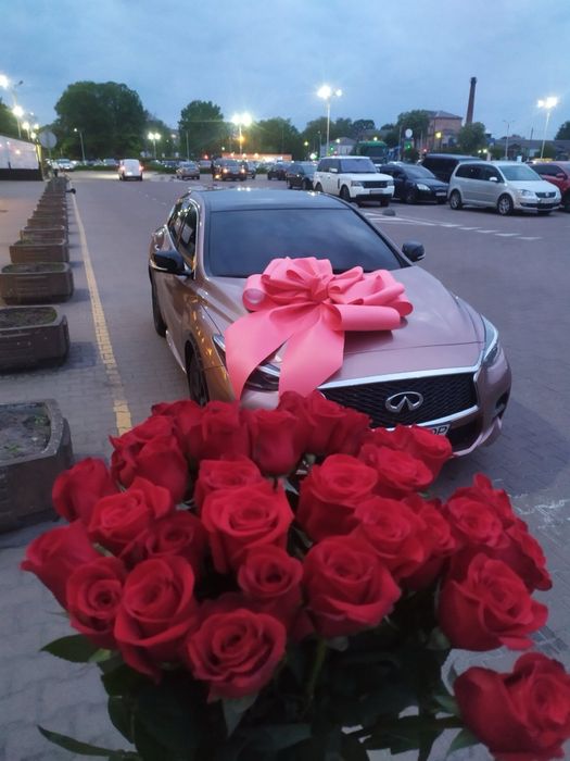 Оренда / прокат Бант на  авто 1х1,5м