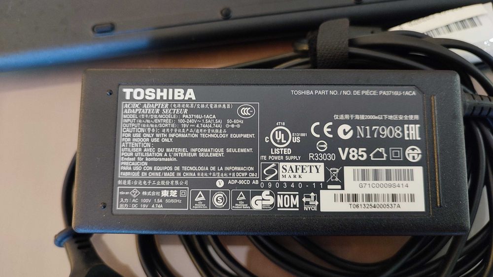 Docking Station Toshiba e Carregador - Como novo
