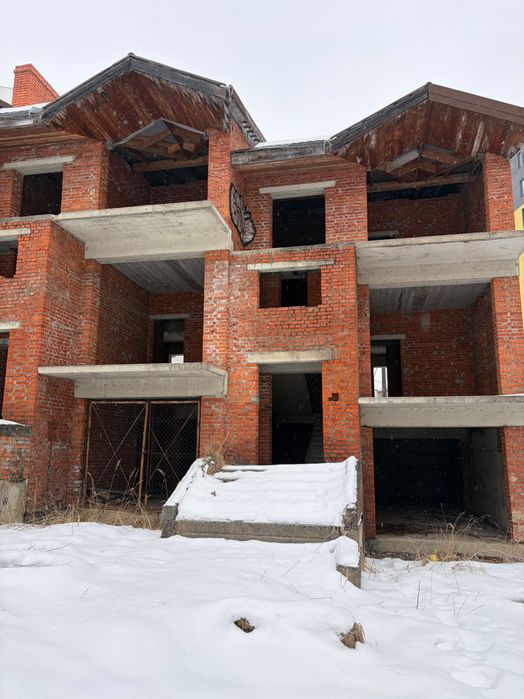 Продаж трирівневого котеджу 185 м² в Котеджному містечку Dolce Vita