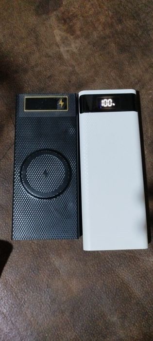 Павербанк EVE/Samsung 8*18650 DIY Power Bank Case PD 45W 

POWE