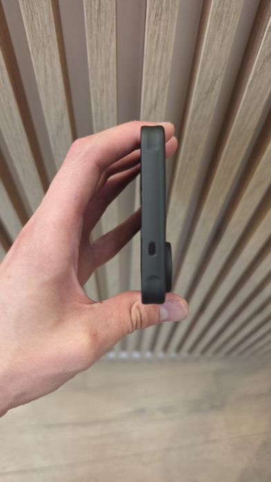 Чохол Pitaka Cairn Case Aaron Button 600d на Samsung S26 Ultra