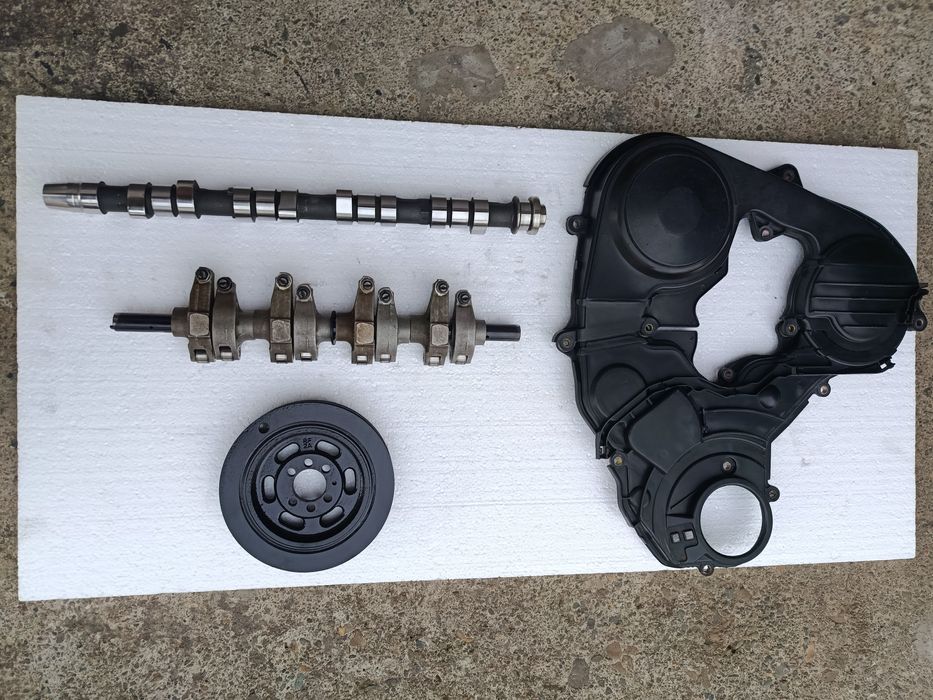 Шків колінвала  RF2A Мазда 323,626,премасі 2.0 дизель