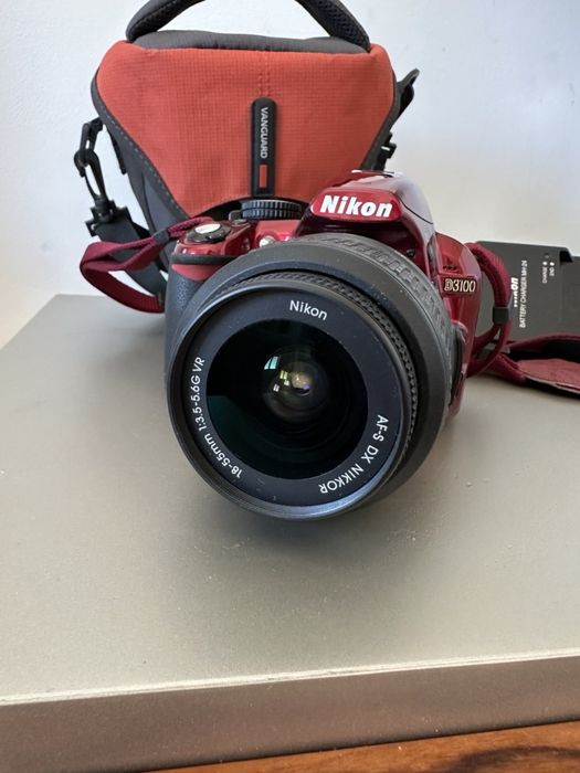Maquina fotografica nikon d3100