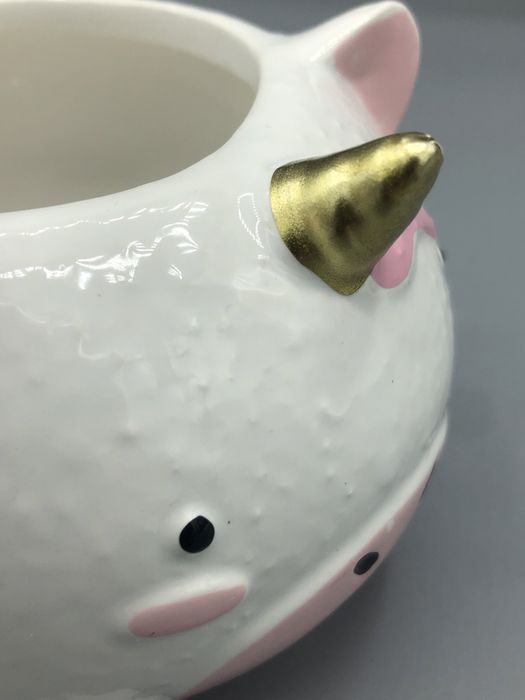 Urocza donniczka/osłonka jednorożec ceramiczny