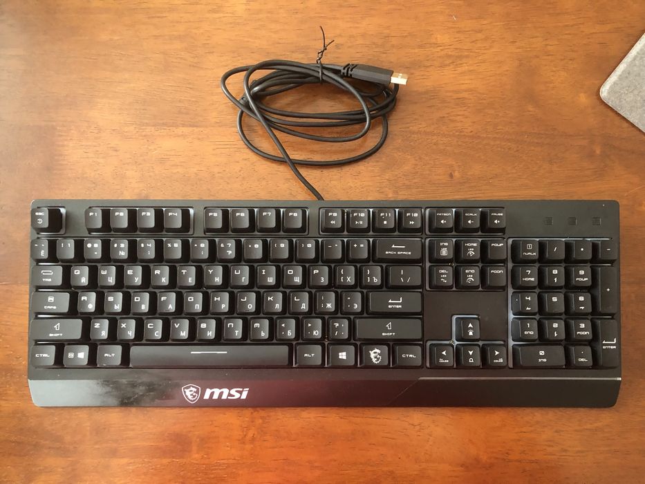 Клавіатура msi з підсвіткою