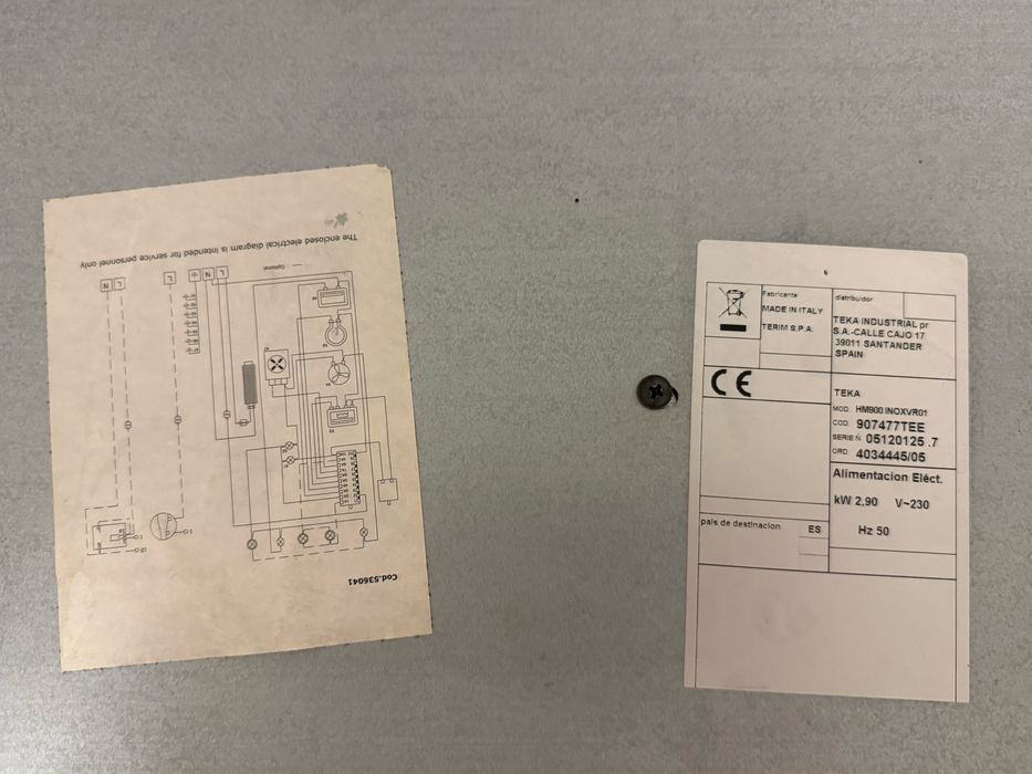 професійна духовка  TEKA (Іспанія / Німеччина)