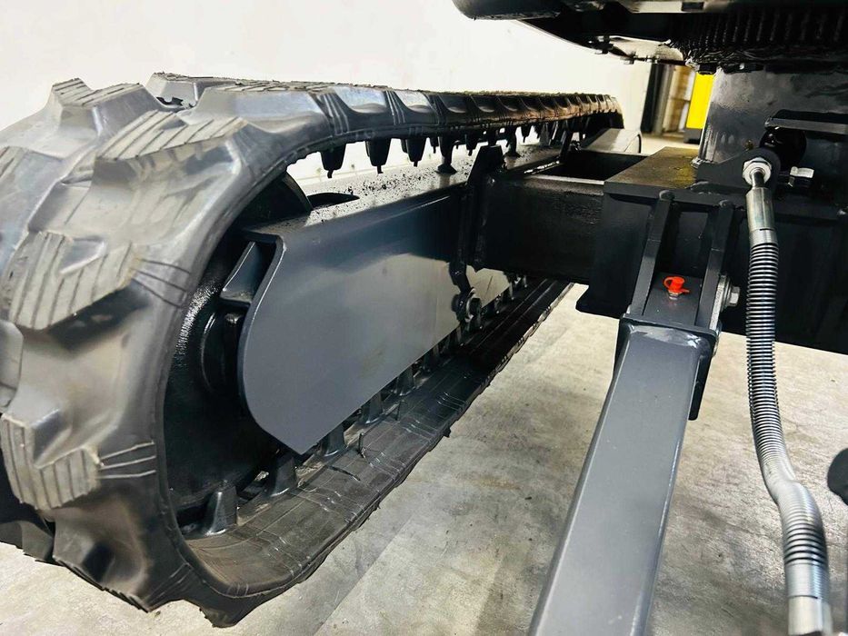 Mini escavadeira CRE 120 diesel