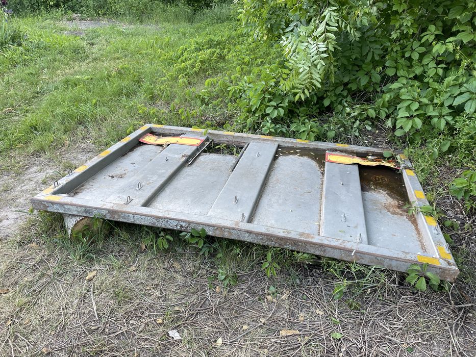 Борт задній до полупричепа///::/:::::://///////////::::::