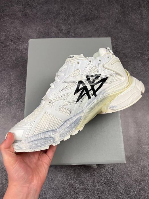 [БЕЗ ПРЕДОПЛАТ] Balenciaga Runner Graffiti White Black