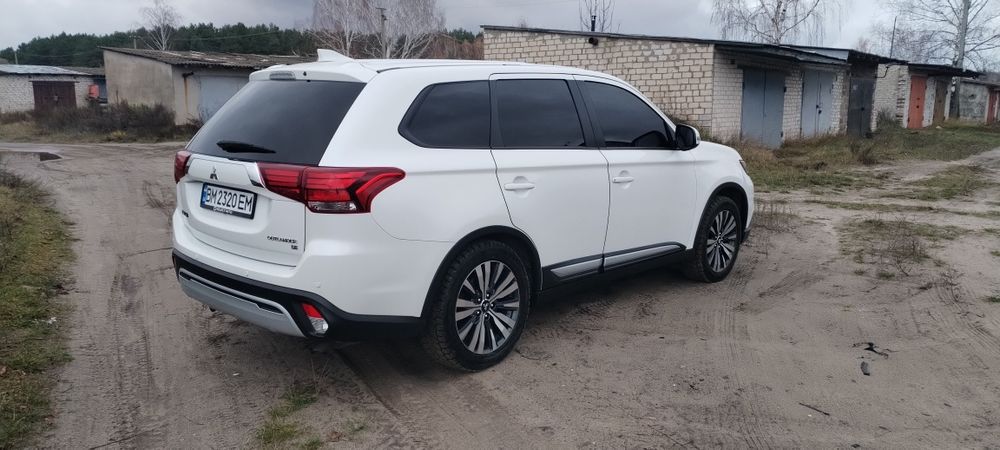 Mitsubishi Outlander 2.4 Г/Б