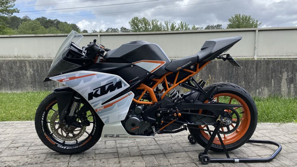 Ktm rc 390 cup 2016