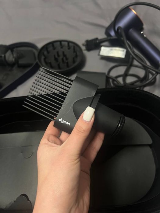 Dyson новенький