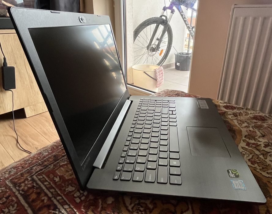 Laptop lenovo ideapad 330 + torba na laptopa