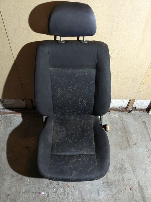 Сидіння на Пассат В3