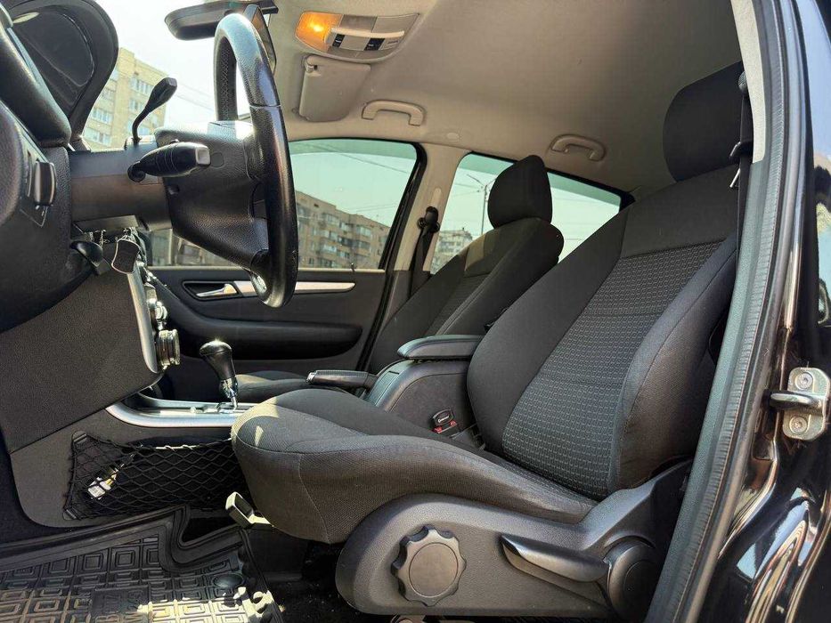 Mercedes-Benz B 170 2008р. 1.7 Бензин АКПП
