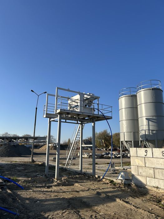 Mieszalnik wraz z konstrukcją węzła ZREMB BPK 1001, B303