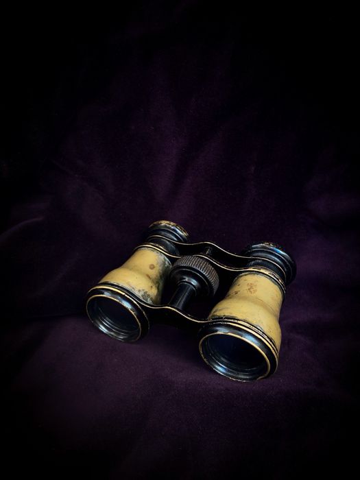 Театральний бінокль вінтаж антикваріат