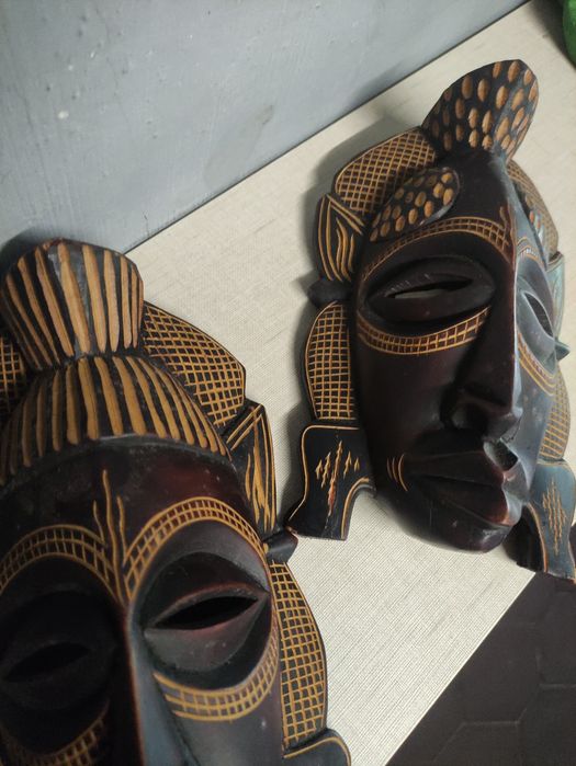 Máscara de madeira africana