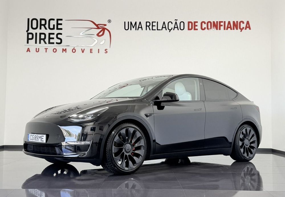 Tesla Model Y Performance Dual Motor AWD
