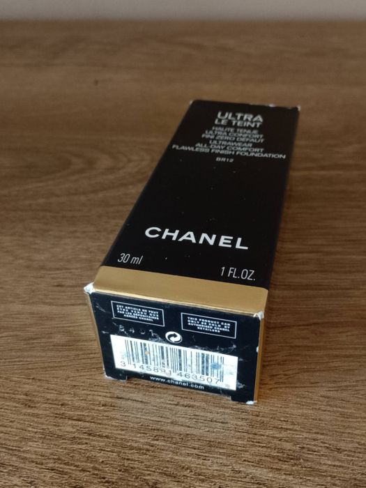 Chanel Ultra Le Teint podkład 30ml
