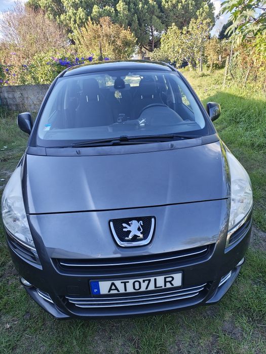 Peugeot 5008 - 7 lugares — photo 3