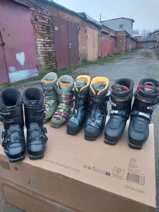 Лижні ботинки;боти;взуття Solomon;Motion;Dalbello;Rossignol..