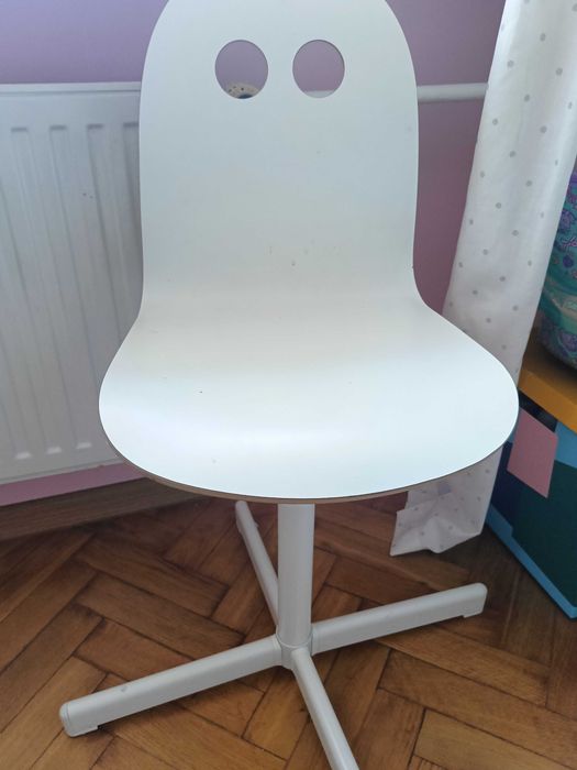 Krzesełko biurkowe