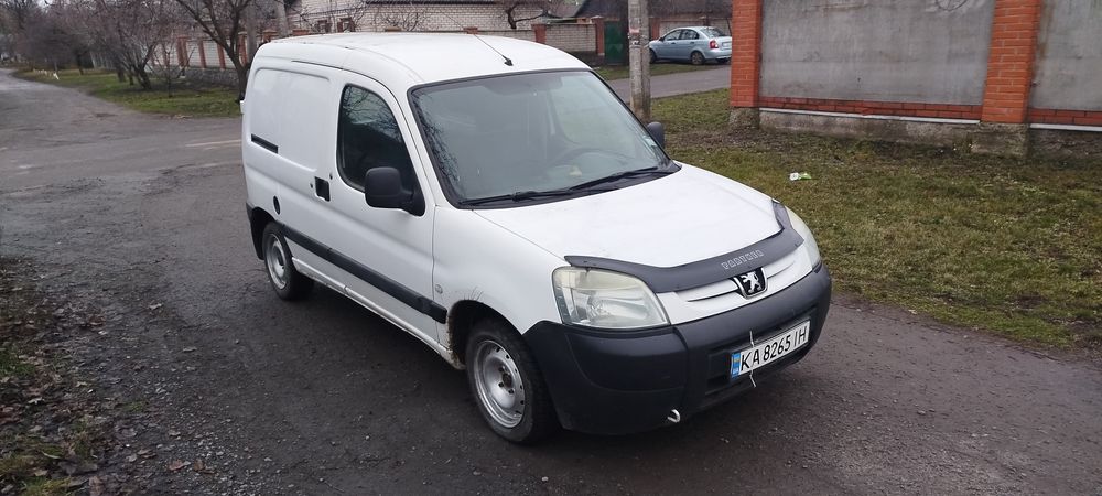 Пежо Партнер 1.4l 2004р.