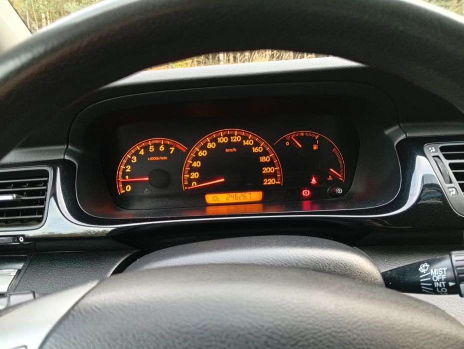 Zadbana Honda FR-V