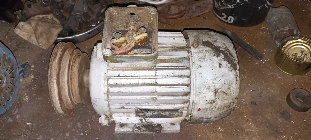 електродвигуни 1квт.1410об. 1.1квт 1400об.