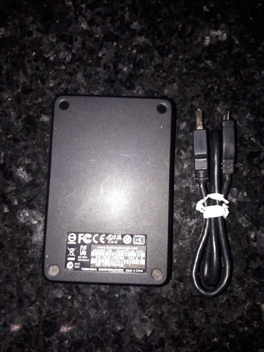 Disco rígido externo 1TB - Avariado