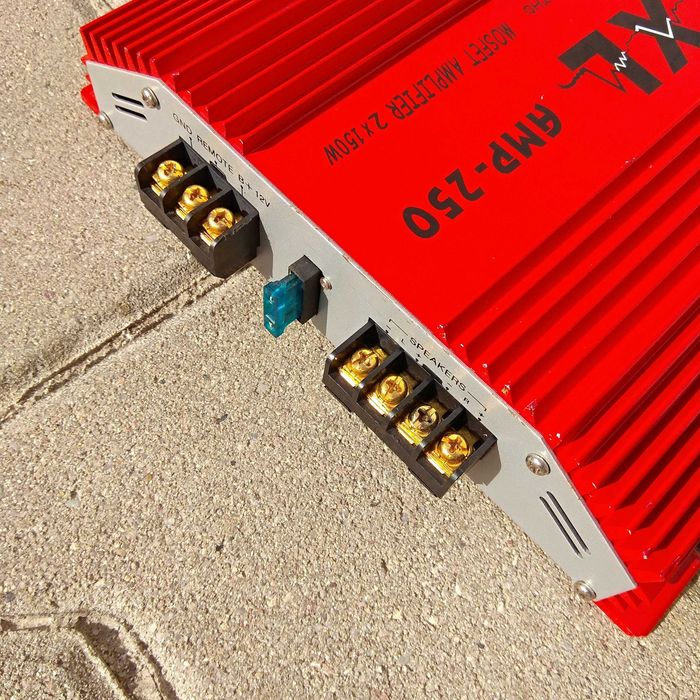 Wzmacniacz car audio XXL AMP-250 300W mosfet