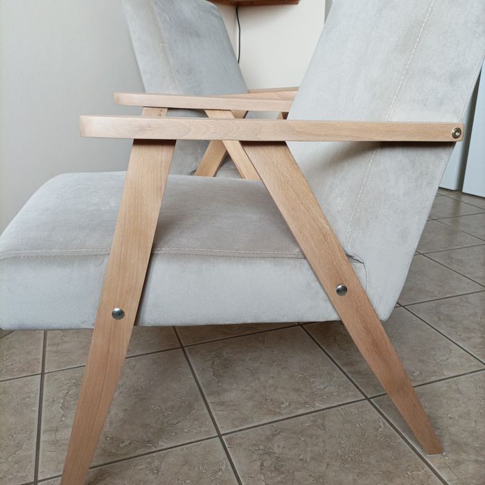 Fotel typu Lisek z PRL po renowacji