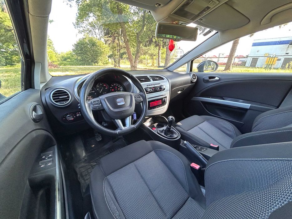 Seat Leon*2.0 TDI 140KM*Podgrzewane Fotele*Tempomat*Climatronic*