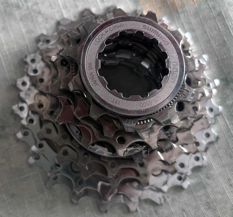 SHIMANO: kaseta Ultegra CS-6500 9s 11-23T + łańcuch CN-HG93 106 ogniw