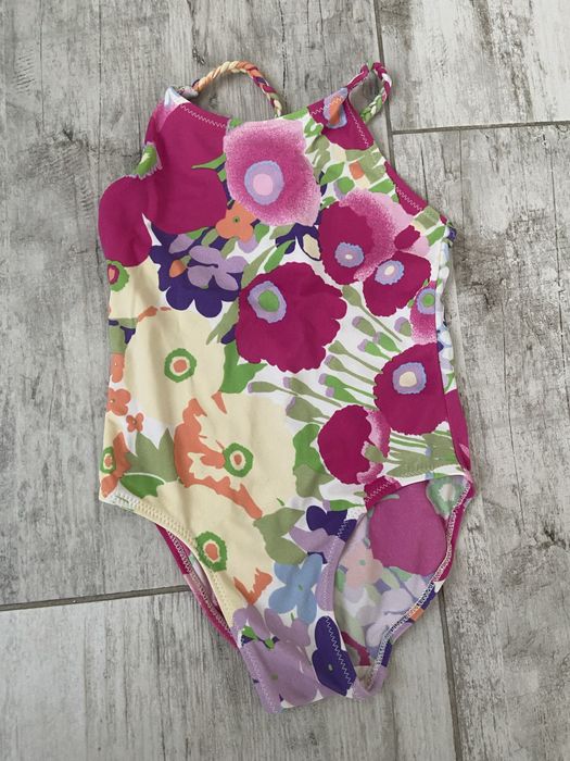 Купальники на дівчинку