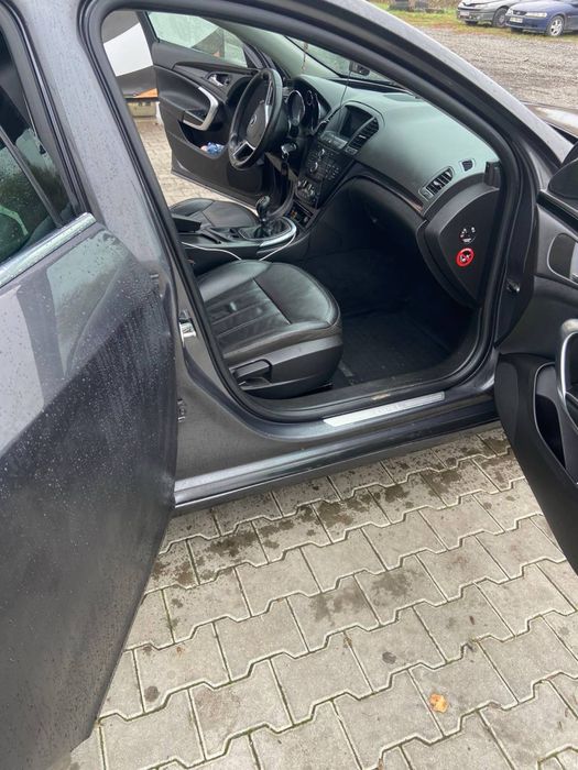 Продам Opel Insignia